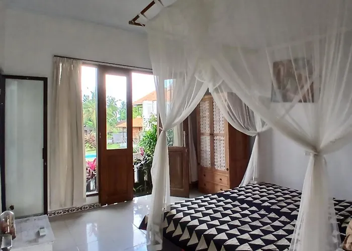 Ona House Holiday home